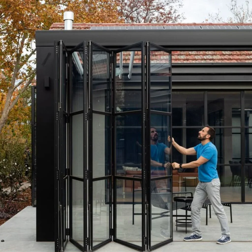bi folding doors 1