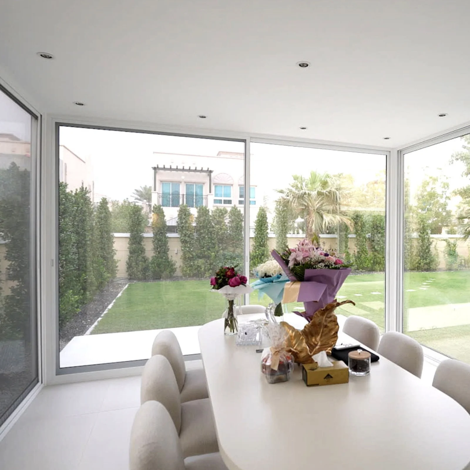 glass room 3